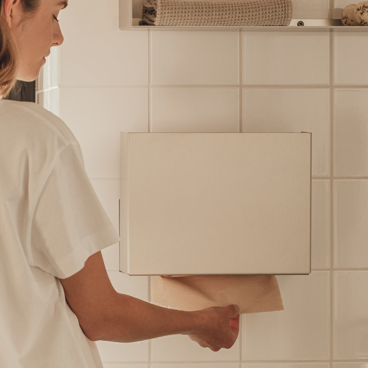 RAWW Papierhandtuchspender aus Aluminium – Wandspender minimalistisch