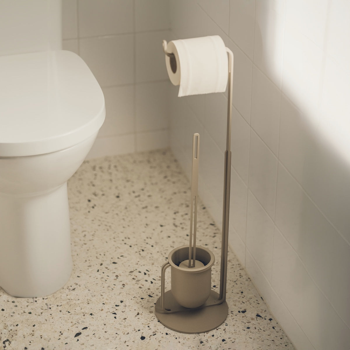 Logbuch-Verlag targhetta in legno 3D per WC toilette bagno color nero per ristorante ufficio bar neutrale uomo donna cartello targa porta direzione 18 cm Logbuch-Verlag targhetta in legno 3D per WC toilette bagno color nero per ristorante ufficio bar neutrale uomo donna cartello targa porta direzione 18 cm